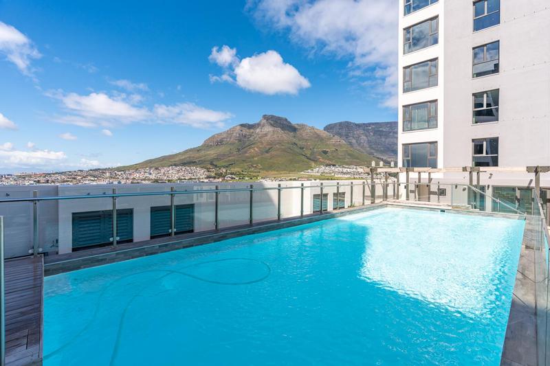 1 Bedroom Property for Sale in Cape Town City Centre Western Cape